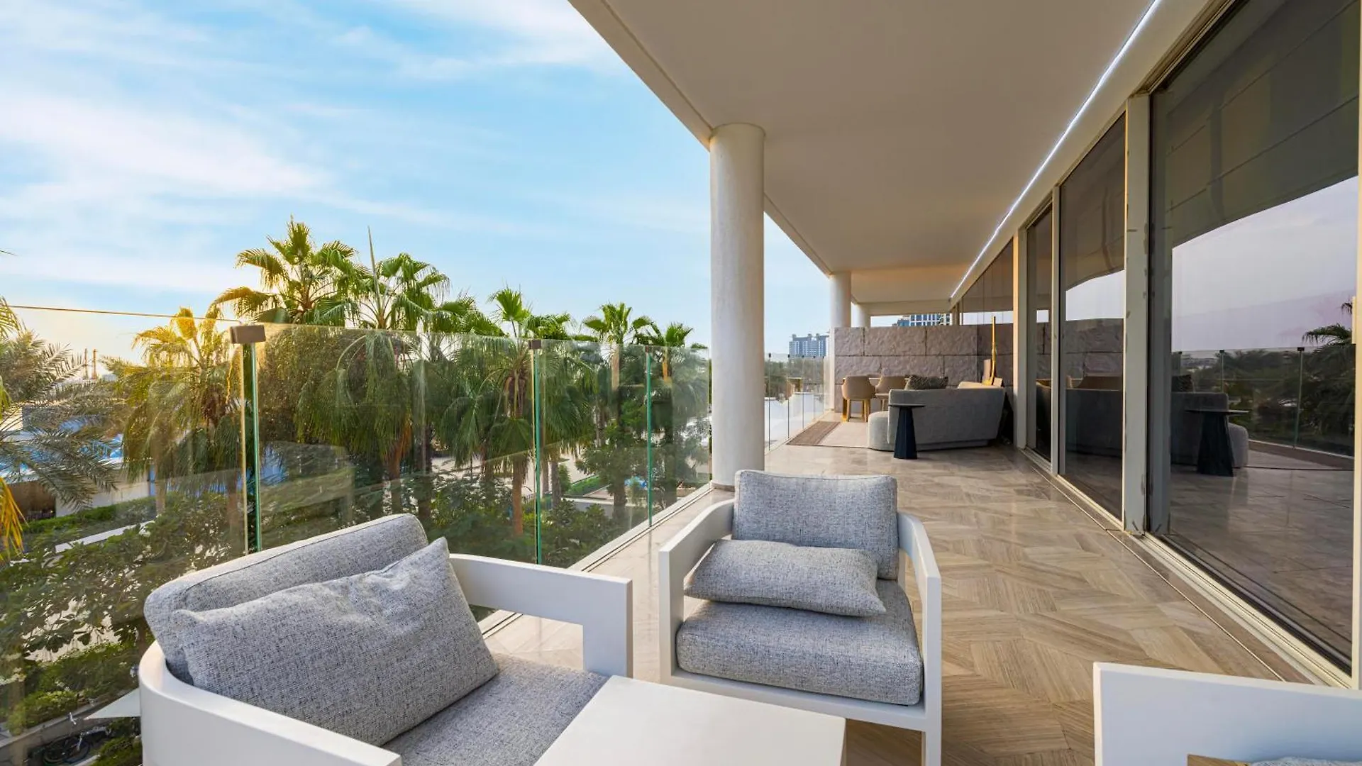 Five Palm Upgraded 4 Bedrooms With Private Pool Dubai 0*,