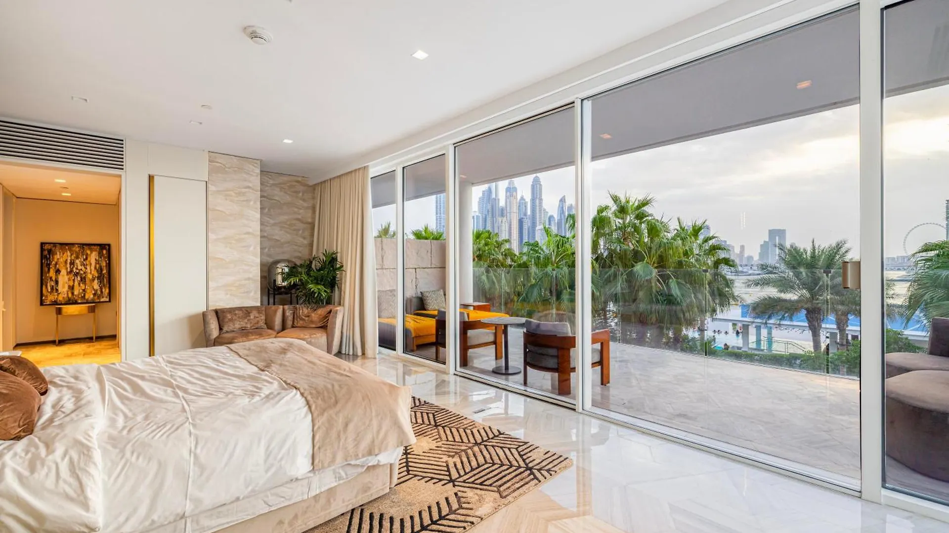 Five Palm Upgraded 4 Bedrooms With Private Pool Dubai Apartment